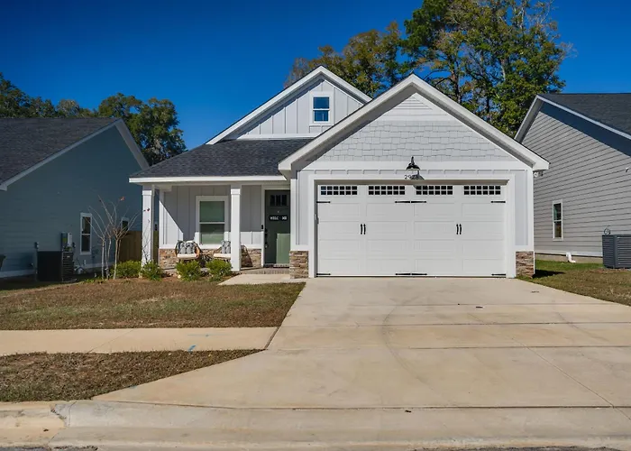 Tally Cozy Craftsman Near Football Parks & Airport Tallahassee