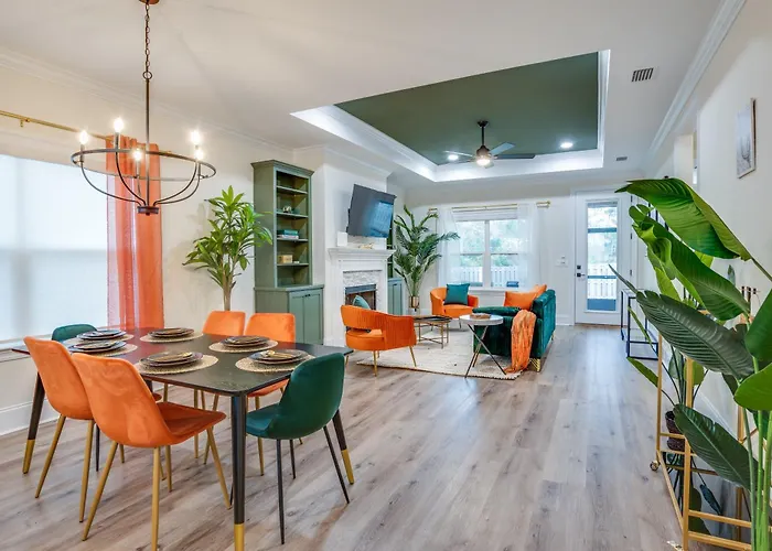 Tally Cozy Craftsman Near Football Parks & Airport Сasa de vacaciones