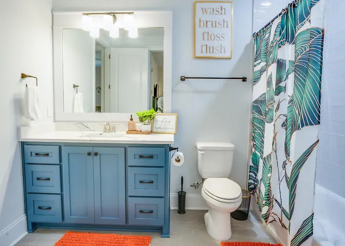 Tally Cozy Craftsman Near Football Parks & Airport *